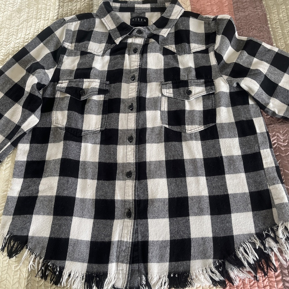 Risen Womens Black White Buffalo Plaid Button Up Flannel Shirt M